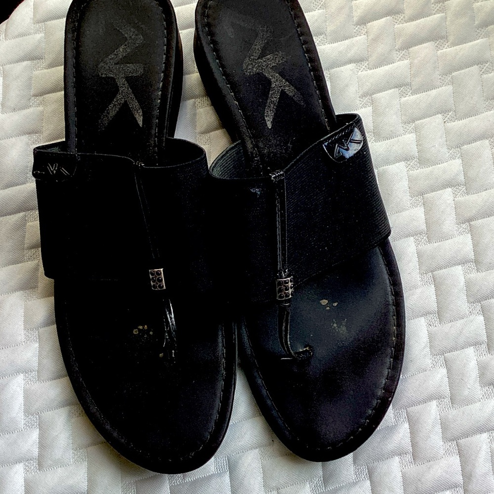 NOT AVAILABLE ** AK Anne Klein Black Slide Sandals size 10
